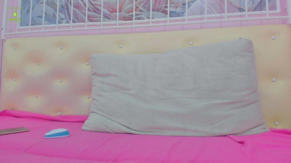 Shemale Webcams Video For April 23, 2021 – 30 - [Webcam]