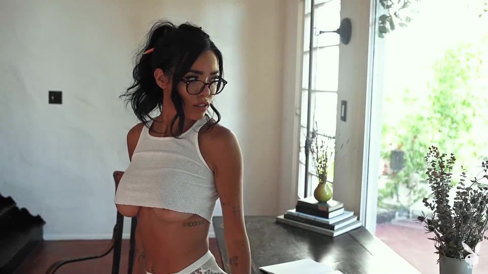 Lily Andrews - Love Letters - Solo