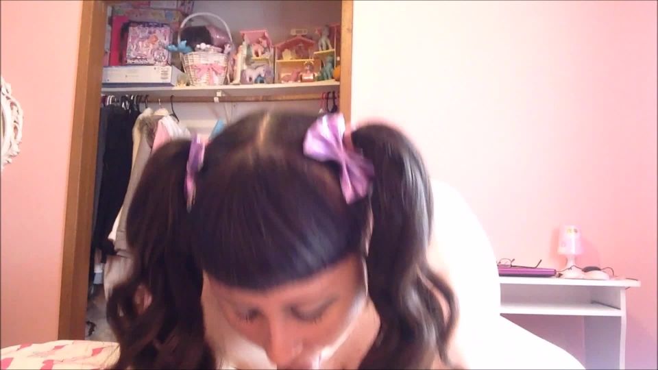 porn clip 48 Fluxieandchibi – Curious Surprise on shemale porn snail crush fetish