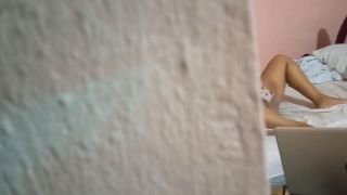 Spying chubby busty girl playing in front of webcam - Amateur