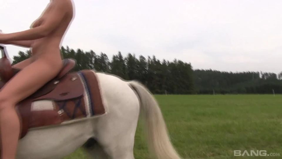 Sex Friends Lenna, Whitney Conroy, Mia Manarote, And Emylia  Argan