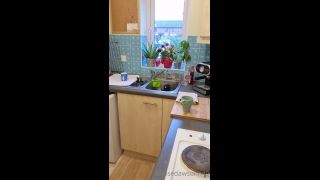 Onlyfans - Miss Dawson - the missdawson - the missdawson Haciendo café y a punto de salir - 16-01-2021