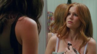 Isla Fisher, Gal Gadot – Keeping Up with the Joneses (2016) HD 1080p!!!