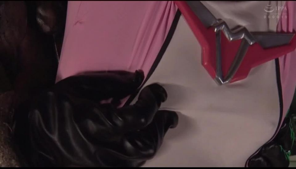 GHNU-57 Housewife Former Superheroine M Training -Martial Pink