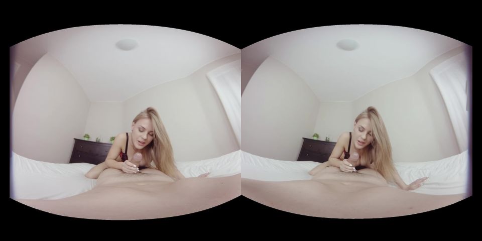 adult clip 40 3d porn  brunette  mature blonde tits