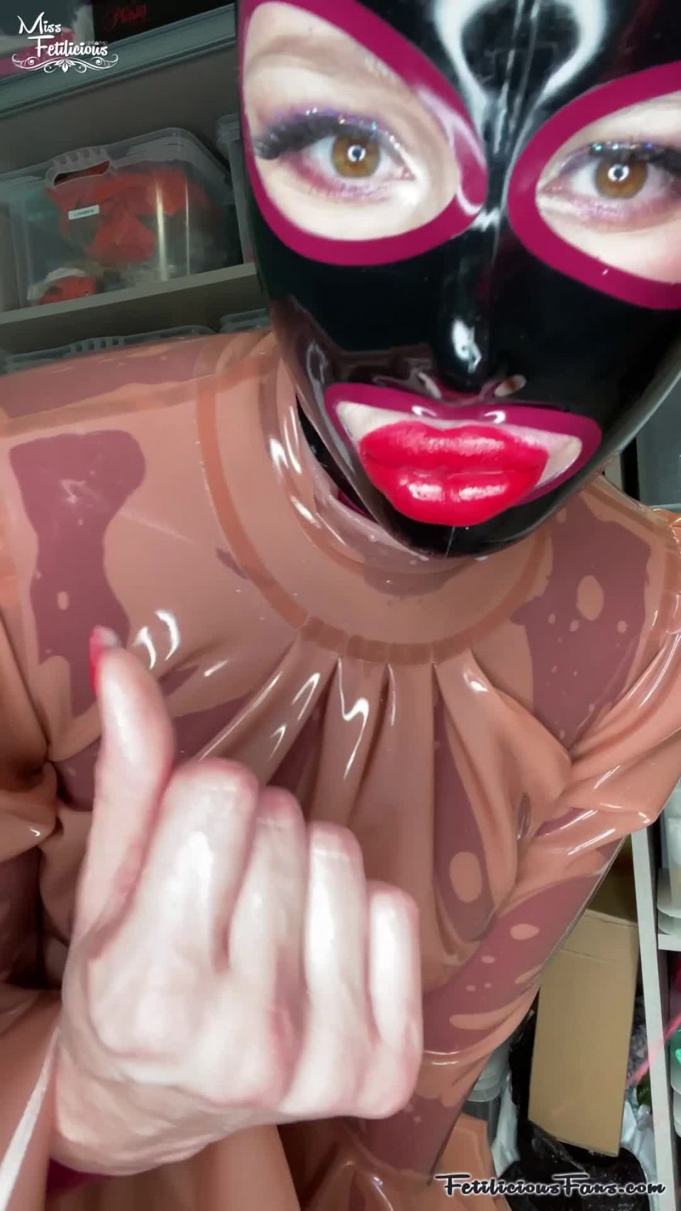 Latex Sensual Masking Quick View Porn - New Sex Videos On...