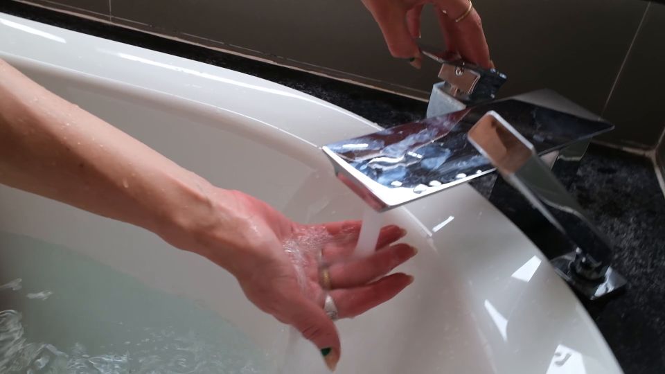 [K2S.CLUB] espacio estepario - Bañera - FullHD 1080P