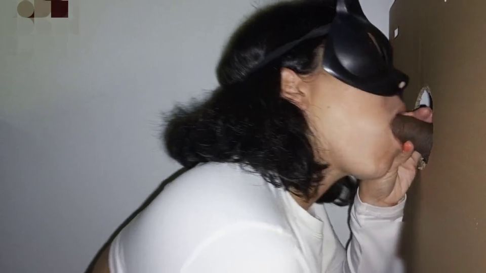 18 años de edad Indian Girl Improvisado agujero de gloria chupando polla negra en la despedida de soltero de mi amigo. Yo era la puta de la fiesta.