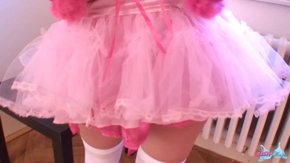 BustyEllen 46 busty ellen bunny costume (mp4)