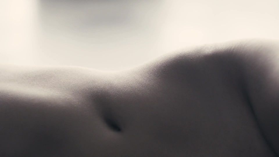 Dominika Sakowicz – Erotyk (2017) HD 1080p!!!