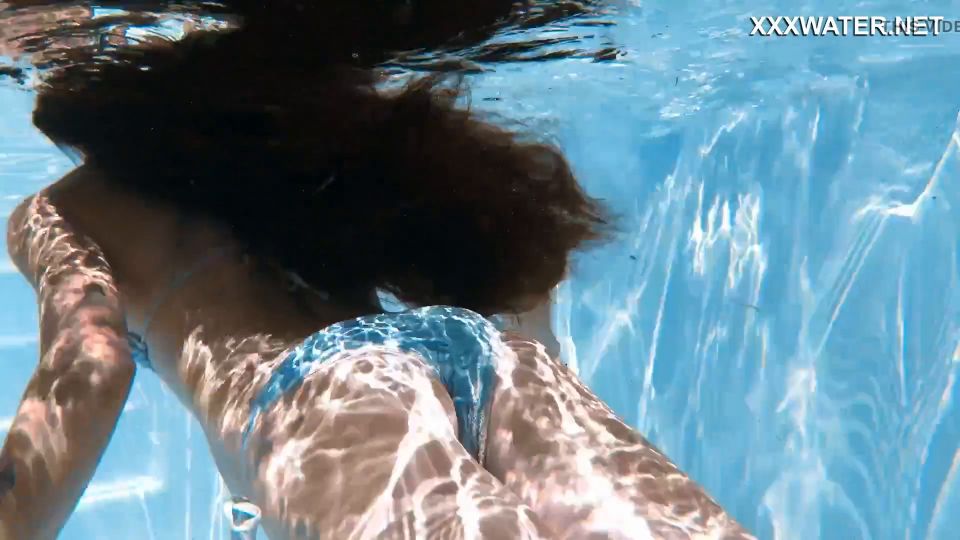 Lana lelani en una increíble estrella porno adolescente para trabajar con público....