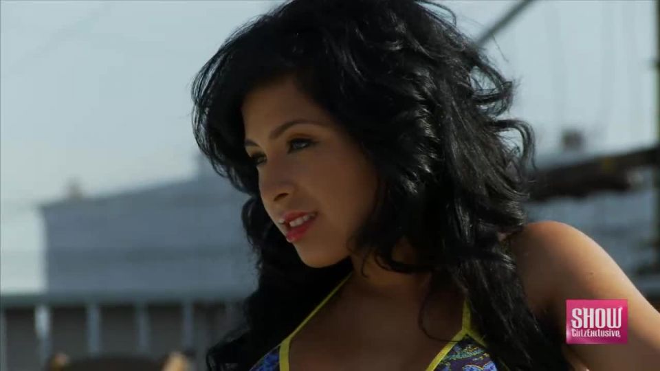 [SiteRip] ShowGirlzExclusive Elvida2 HD