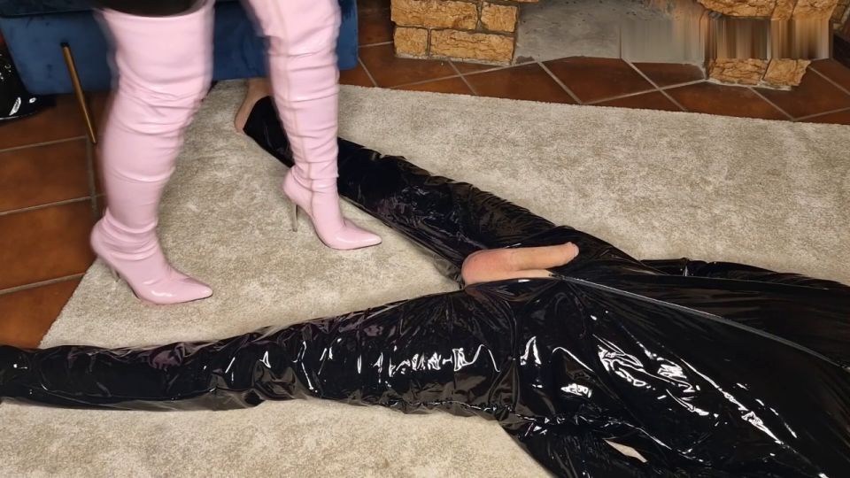 Prueba de resistencia de botas Stiletto.