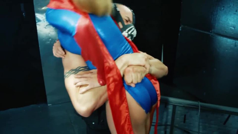 Prisionero: 042 en cosplay adolescente asiático libre