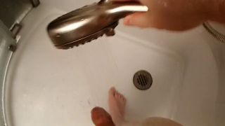 18-25 This is how I take a shower