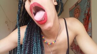 Mouth  teasing Black!