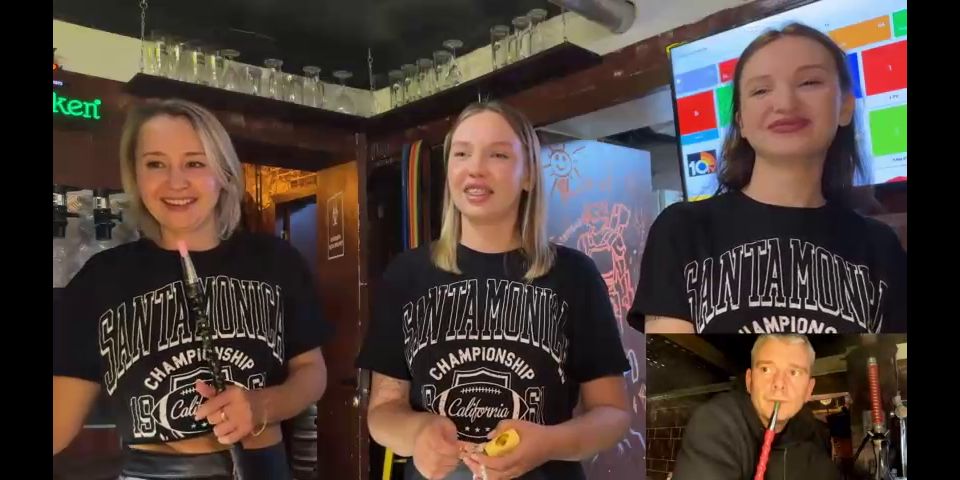 Morena chicas porno Lena Coxx Lena Coxx & La reina caliente cuarteto 2