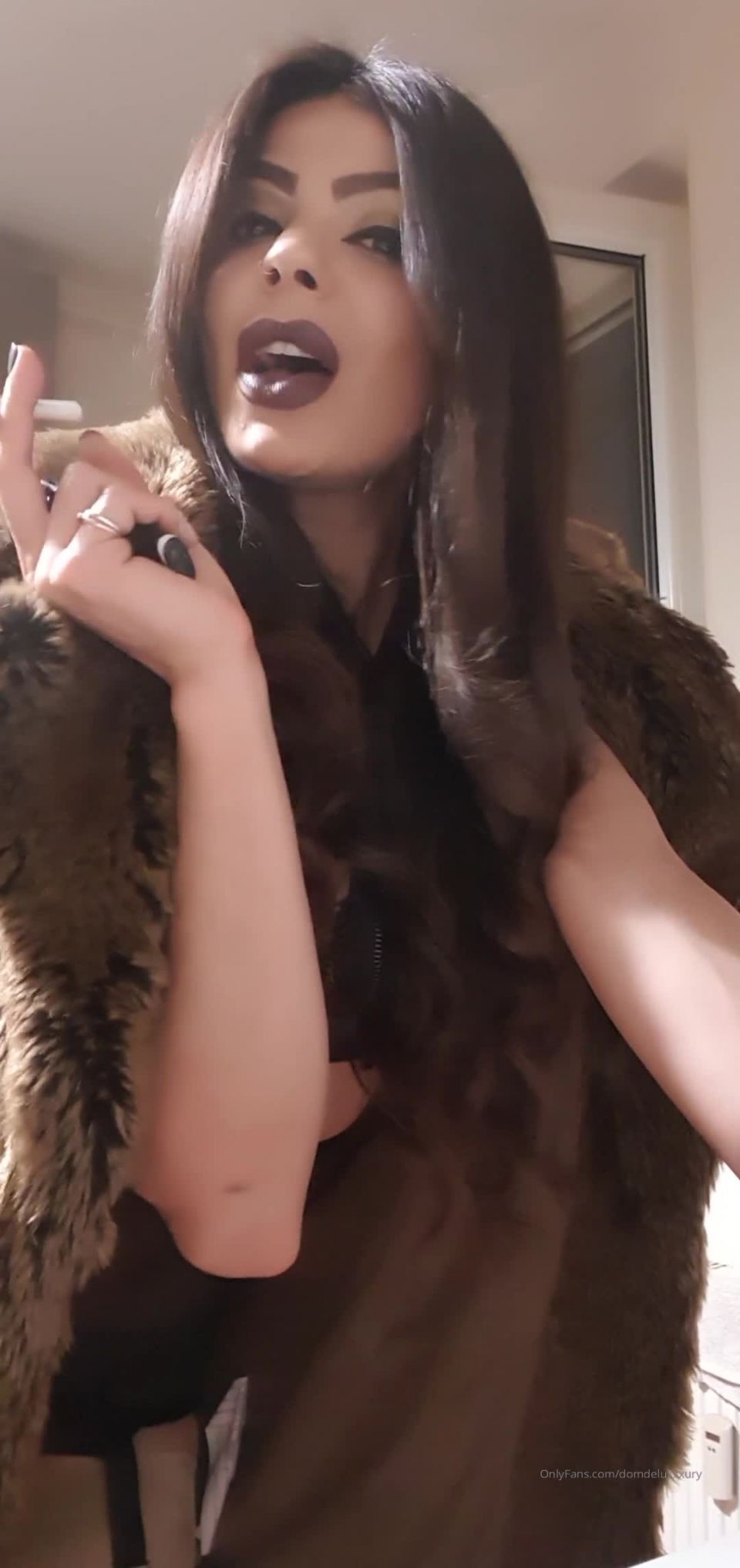 Goddess Domdeluxury - domdeluxury - Siterip - K2S - UBIQFILE () Cheers my addicts it seems i encourage a vicious behaviour but oh well fuck it while in i