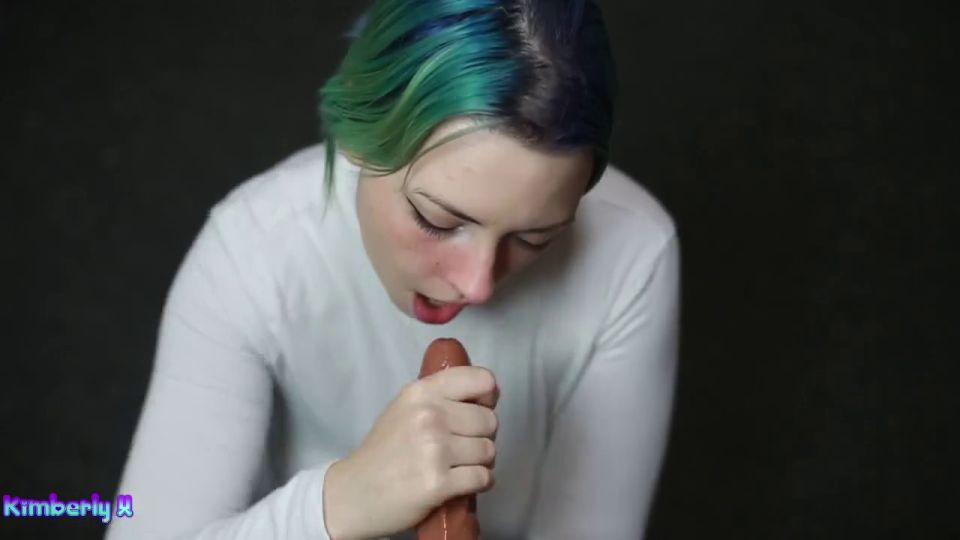 Porno amateur Sucio te habla con tu polla en su boca