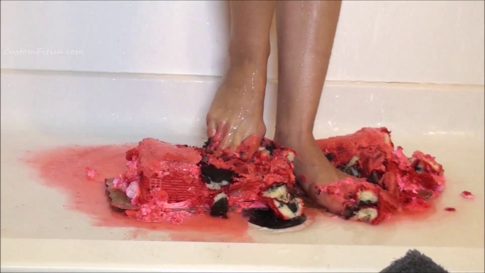 Custom Fetish - Ava s Cake Shower Smash - Fetish