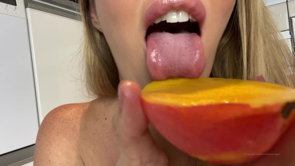Scarlett Morgan Scarlettmorgan - there is an extra special treat in your inbox want to see me destroy this mango in the s 29-02-2020