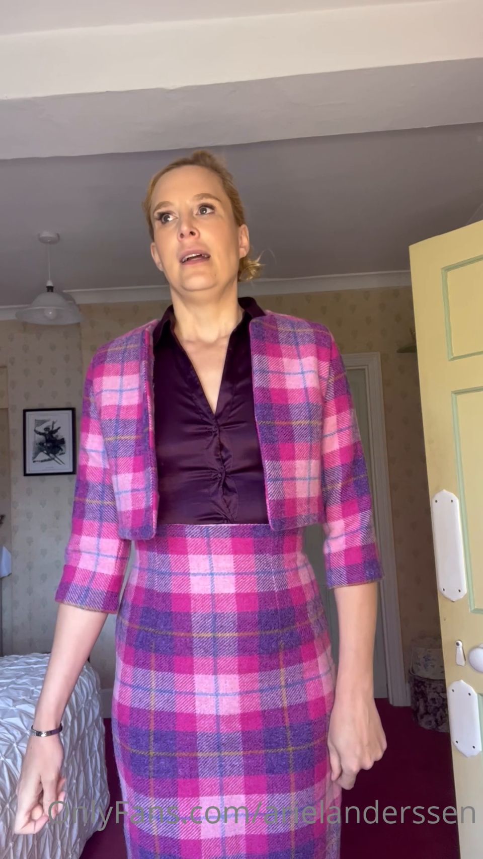 Ariel Anderssen OnlyFans 0hdz9qb1fuc8o5yi53di6 fuente