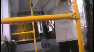 72 Nude in public.flv