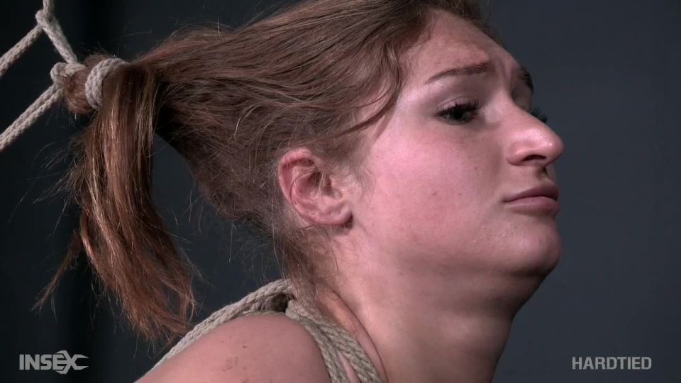 video porno gratis 21 Skylar Snow. Skylar's The Limit [HD 2.06 GB]  skylar new  fetiche porno hardcore bdsm femdom