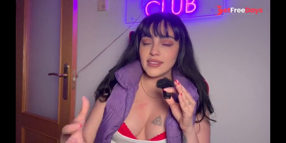 As se masturba una vulva 