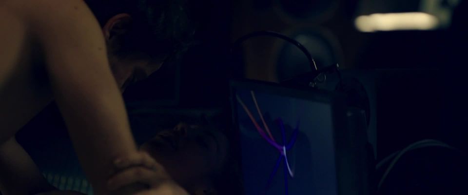 Victoria Schulz - Electric Girl (2019) HD 1080p!!!