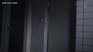 Reducing Mosaic JUY-036 先輩の家に引っ越しの手伝いに行ったら、僕が童貞なのを知ってか知らずか奥さんがノーブラで密かに誘惑してきた。 若葉加奈