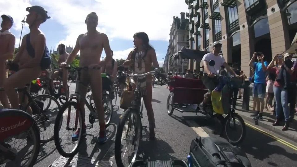 WNBR_London_2017_Parliament_St_1_