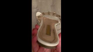 Missroxanarae 05-08-2019 Do You Want To Smell My Feet - [Webcam]