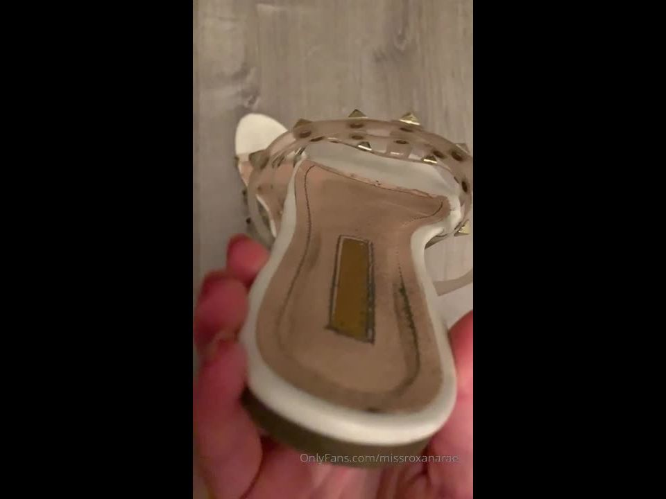 Missroxanarae 05-08-2019 Do You Want To Smell My Feet - [Webcam]