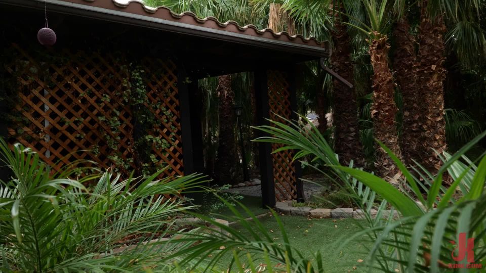 clip 10 El último resort - Dee Williams y Syren de Mer, emma watson bdsm en bdsm porno