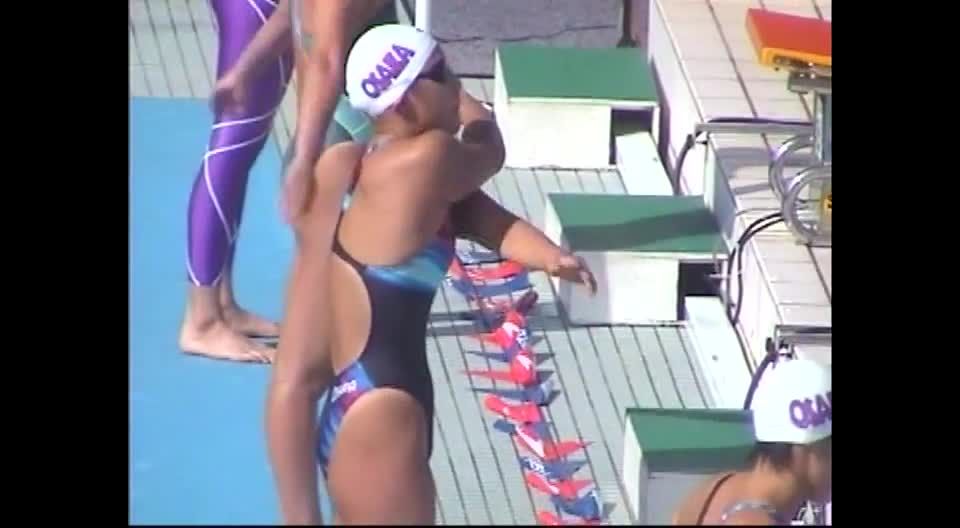 Simming pool 2 - 1871 sd on voyeur 