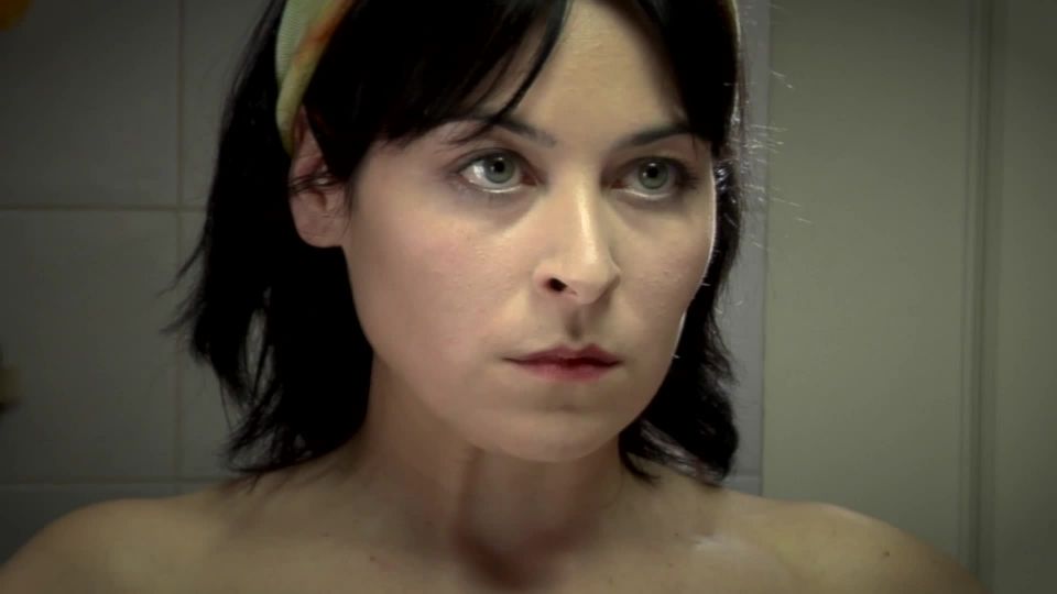 Ana Asensio - El hilo de oro (2008) HD 1080p!!!