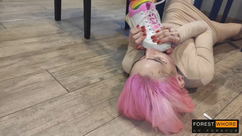 7236 Forest Whore Human Ashtray Spitting On Face And Mouth An...