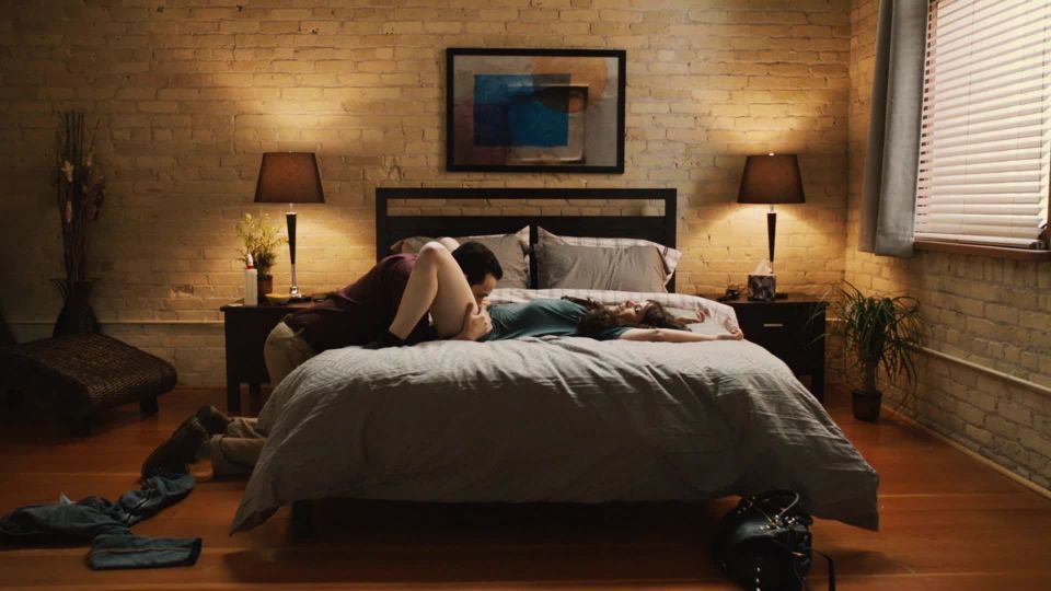 Emily Hampshire – My Awkward Sexual Adventure (2012) HD 1080p!!!