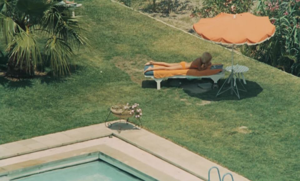 Mireille Darc - La valise (1973) HD 1080p - [Celebrity porn]