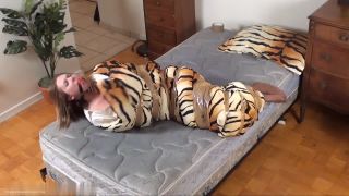 StarsfetishfantasiesBlanket Bondage - Star Nine