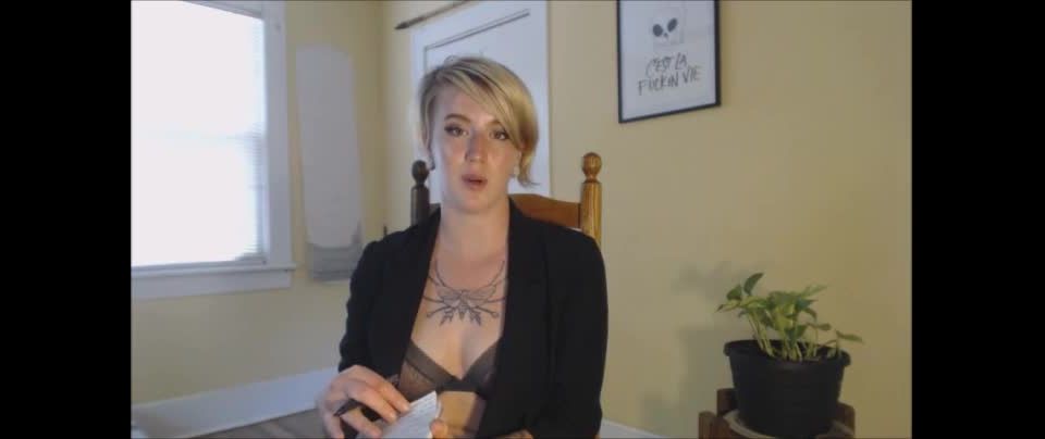 Lady Diana Rey - ¡Hipnoterapeuta malvada Femdom!