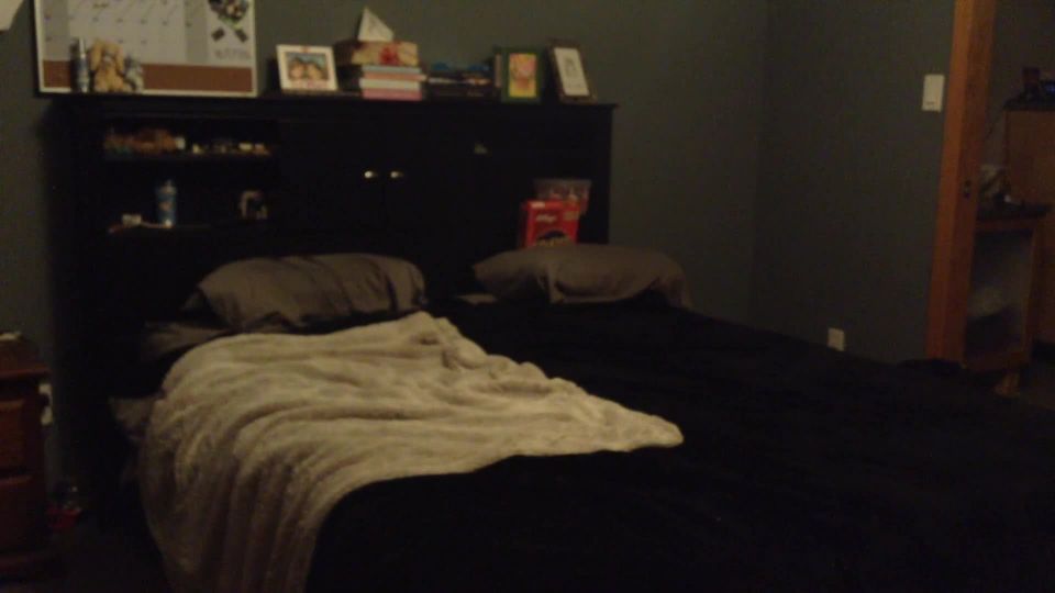 clip 40 Real compañero de cuarto en cámara espía oculta atrapado tomando fotos de su si para bf  solo mujer  femdom porno amateur adolescente tubo