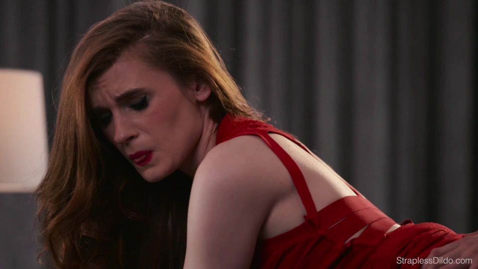 Rossy Bush Hikes Her Skirt Up For Mia's Strapless Dildo - [Feet porn]