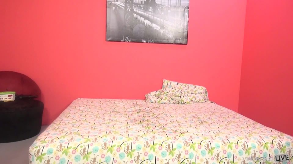 Anna Bell Peaks - Lovin & Up - Tattoo