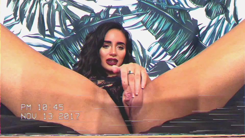 Wanna watch me shove a huge cock in my pussy 