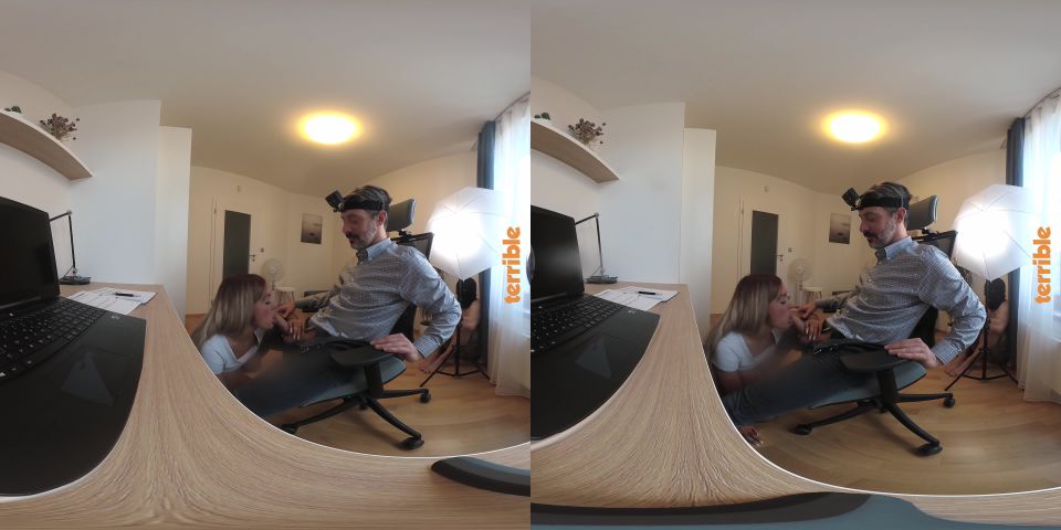 Problemas con el código de vestimenta Voyeur – Daisy Lee 4K - [Webcam]