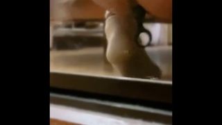 Hardcore Porn Me encontré dos plugs de dilatación anal, me puse tan caliente, uno por uno y los 2 a la vez me metÍ