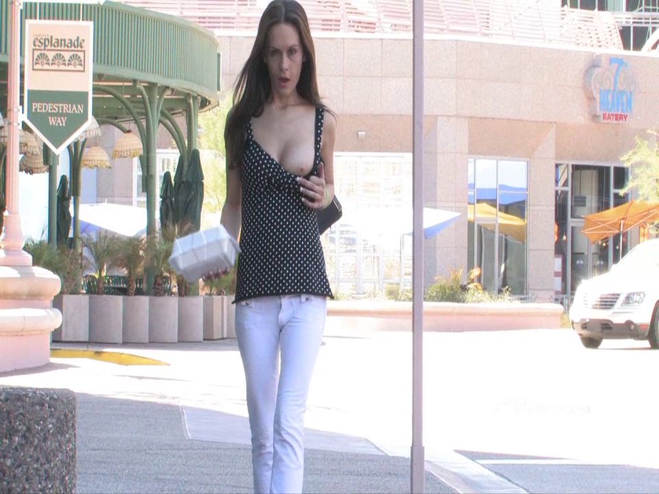 FTVGirls - Kara alias Mia Teaze en una figura apretada - Solo