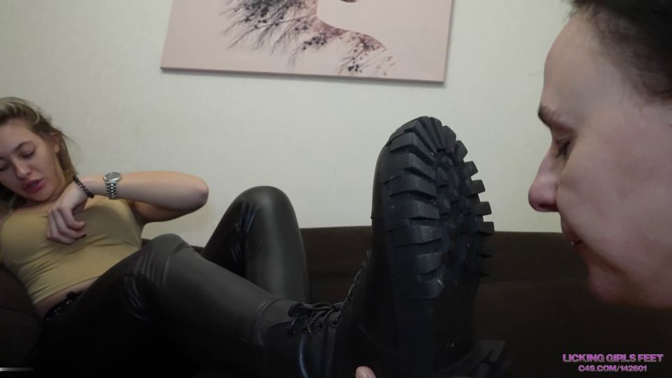 LICKING GIRLS FEET: "FOX - YOU MUST BE GRATEFUL TO ME, OLD BITCH! IT'S AN HONOR FOR YOU!" (1080 HD) (2025)